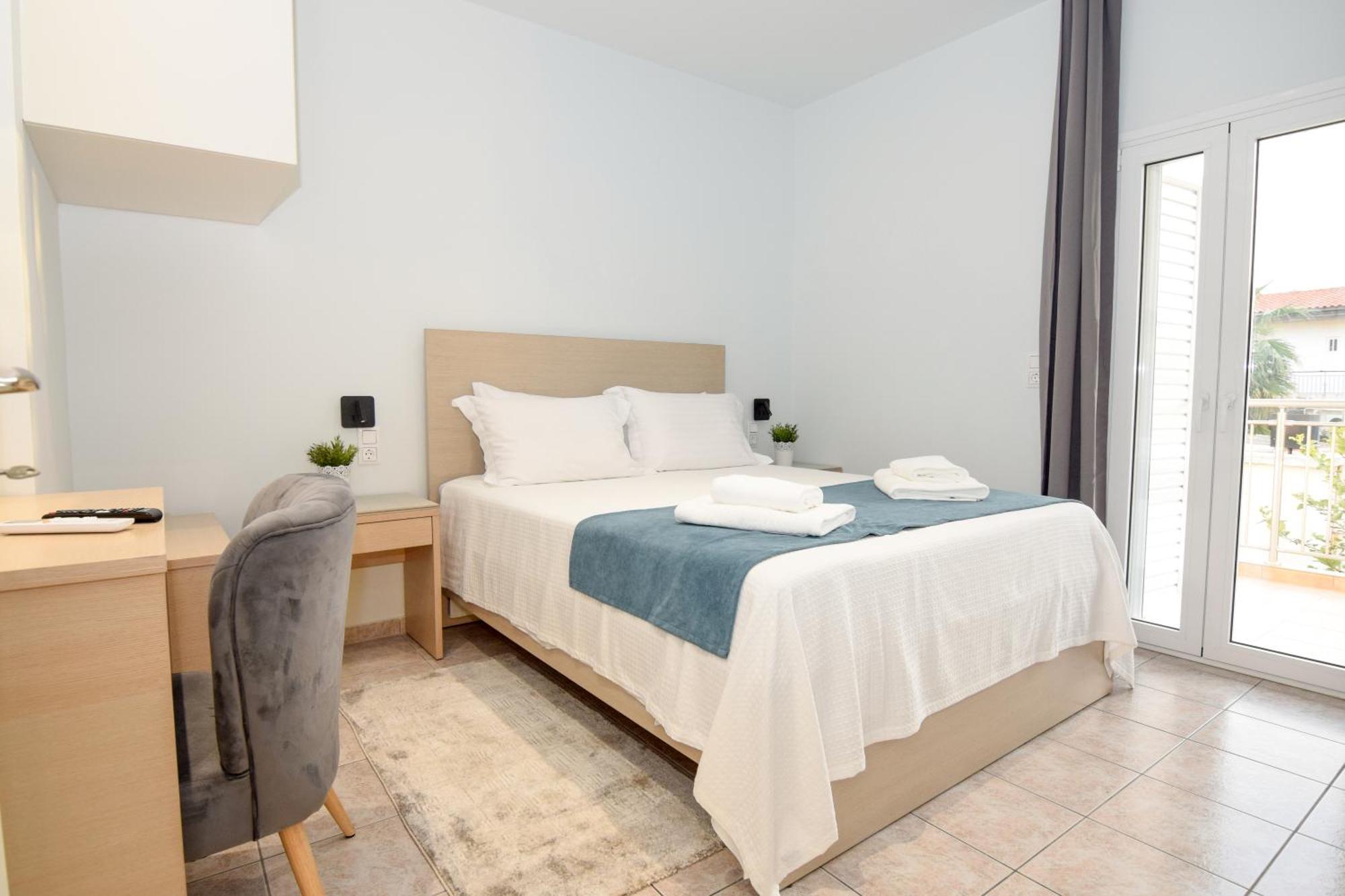 Katakis Luxury Apartment Ханя Екстериор снимка