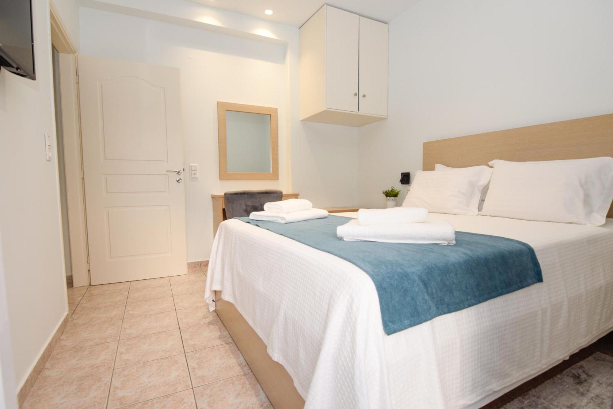 Katakis Luxury Apartment Ханя Екстериор снимка